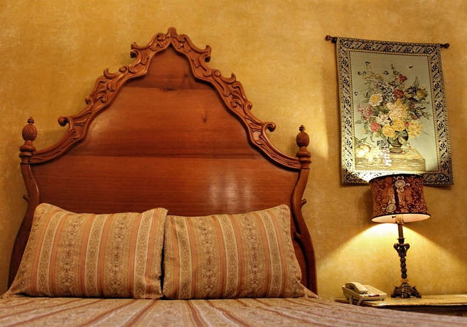 Imagen de la habitación del Hotel Palacio De Do&ntilde;a Leonor. Foto 7