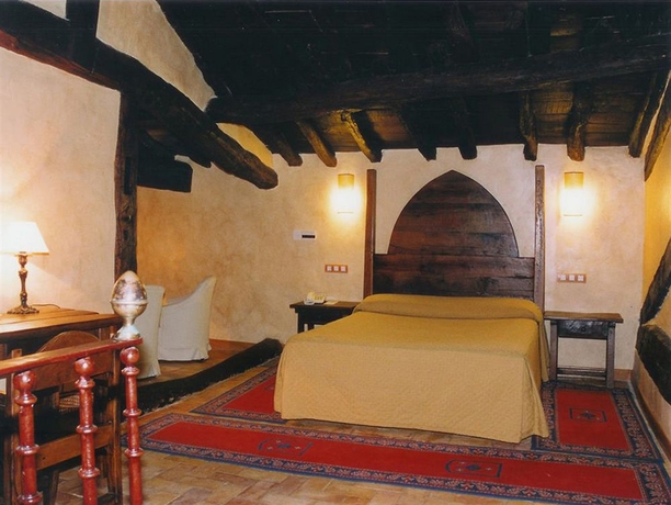 Imagen de la habitación del Hotel Palacio De Elorriaga. Foto 2