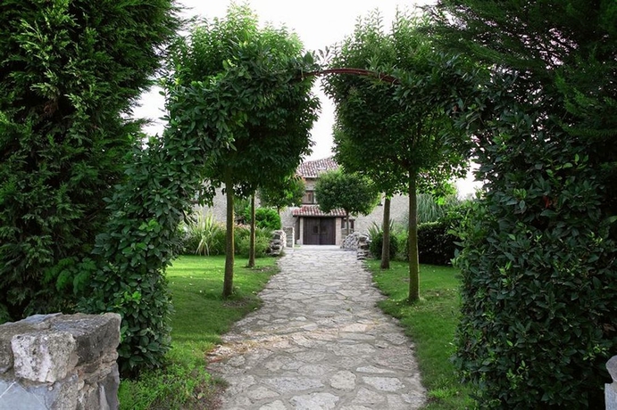 Imagen de los exteriores del Hotel Palacio De Elorriaga. Foto 9