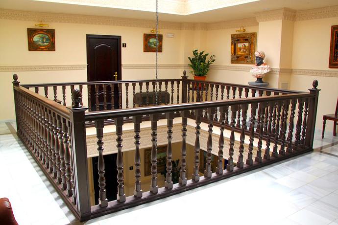 Imagen de los interiores del Hotel Palacio De Hemingway. Foto 10