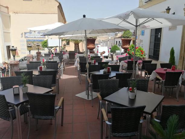 Imagen de los exteriores del Hotel Palacio De Hemingway. Foto 8