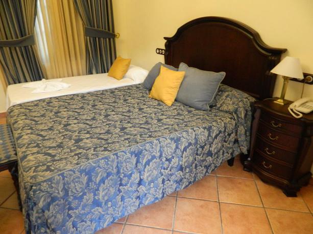 Imagen de la habitación del Hotel Palacio De Hemingway. Foto 6