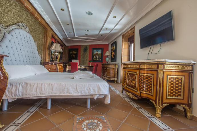 Imagen de la habitación del Hotel Palacio De Hemingway. Foto 7