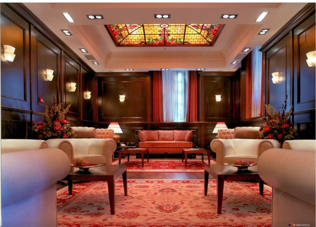 Imagen de los interiores del Hotel Palacio De La Magdalena. Foto 5