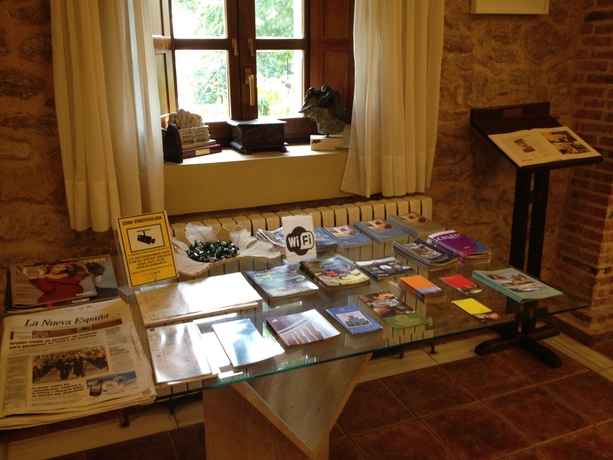 Imagen de los interiores del Hotel Palacio De La Viñona. Foto 11