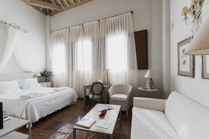 Imagen general del Hotel Palacio De Los Navas. Foto 4