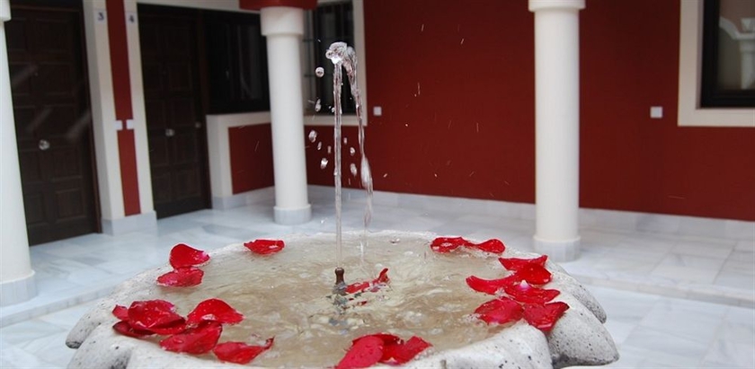 Imagen de los interiores del Hotel Palacio De Luja. Foto 14