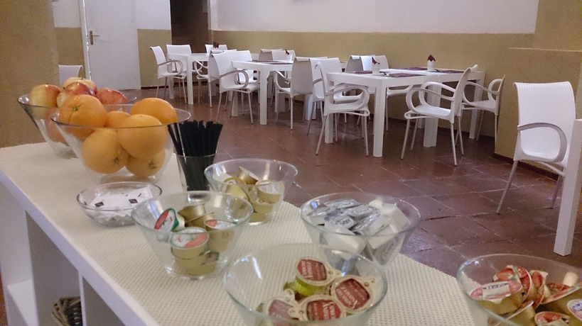 Imagen del bar/restaurante del Hotel Palacio De Luja. Foto 6