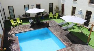 Imagen de la piscina del Hotel Palacio De Luja. Foto 9