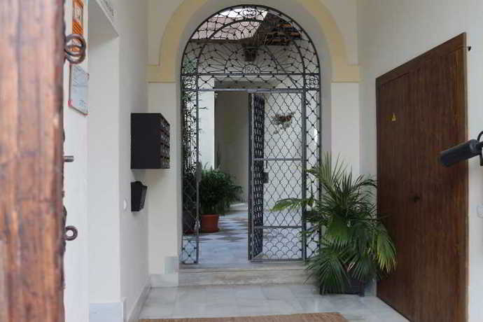 Imagen de los interiores del Hotel Palacio De Luja. Foto 8