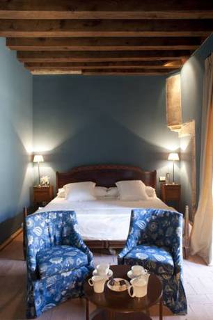 Imagen de la habitación del Hotel Palacio De Montarco. Foto 3