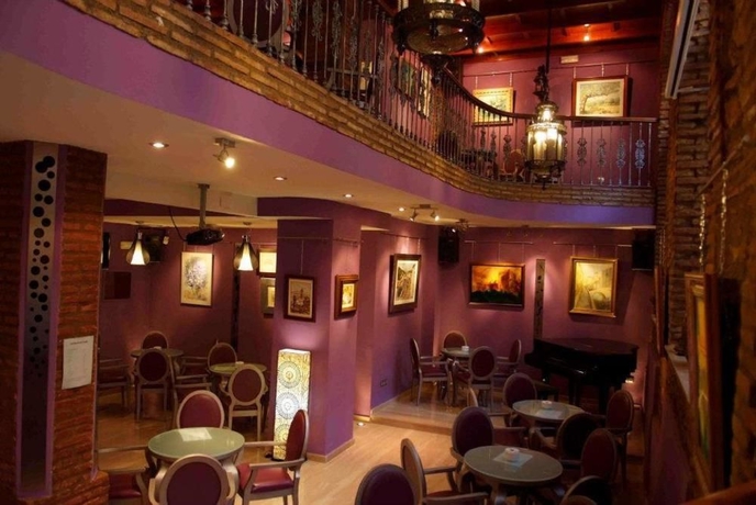 Imagen del bar/restaurante del Hotel Palacio De Oñate Spa. Foto 1