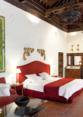 Imagen de la habitación del Hotel Palacio De Santa Inés. Foto 4
