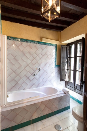 Imagen de la habitación del Hotel Palacio De Santa Inés. Foto 5