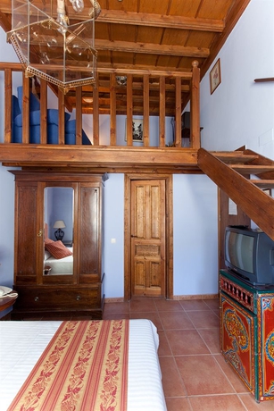 Imagen de los interiores del Hotel Palacio De Santa Inés. Foto 13