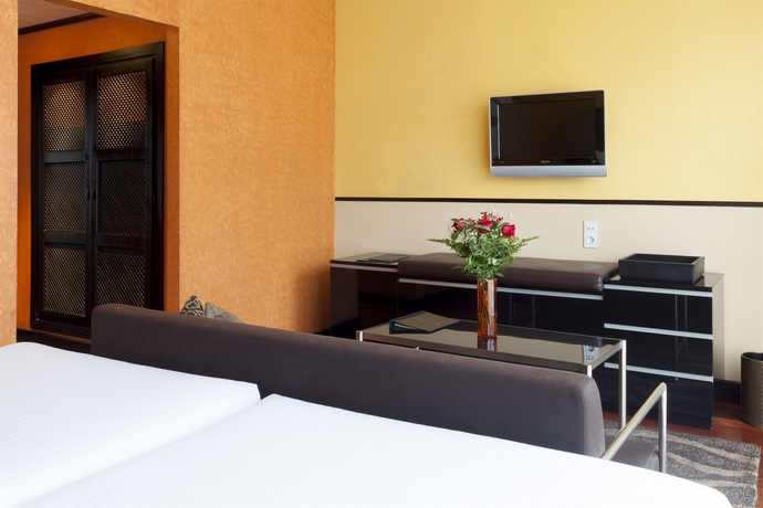 Imagen de la habitación del Hotel Palacio De Santa Paula, Autograph Collection. Foto 6