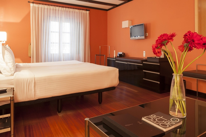 Imagen de la habitación del Hotel Palacio De Santa Paula, Autograph Collection. Foto 7