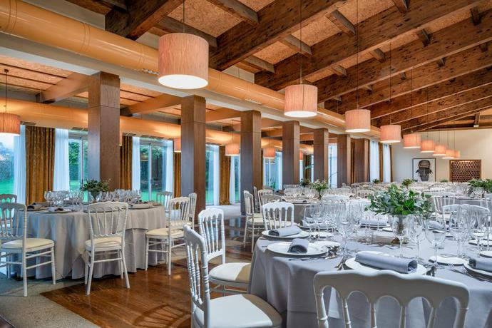 Imagen del bar/restaurante del Hotel Palacio Del Carmen, Autograph Collection. Foto 4