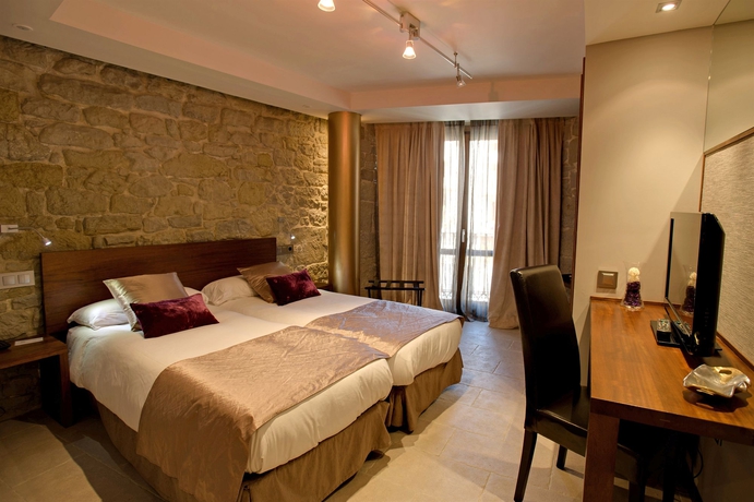 Imagen de la habitación del Hotel Palacio Del Obispo De Graus. Foto 10