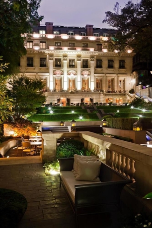 Imagen de los exteriores del Hotel Palacio Duhau - Park Hyatt Buenos Aires. Foto 11