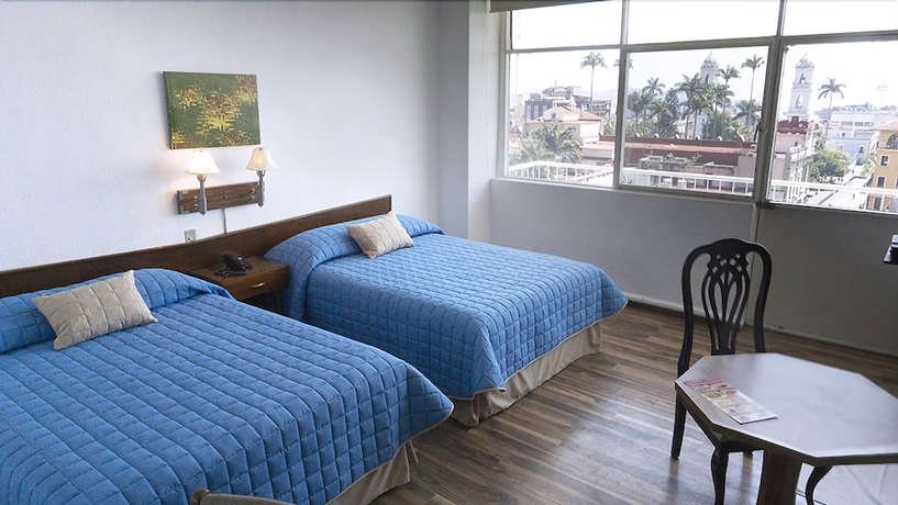 Imagen de la habitación del Hotel Palacio. Foto 14