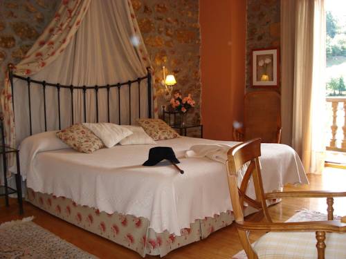 Imagen de la habitación del Hotel Palacio García Quijano. Foto 9