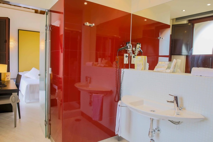 Imagen de la habitación del Hotel Palacio Marqués De Arizón. Foto 11