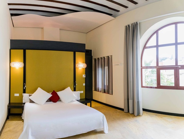 Imagen de la habitación del Hotel Palacio Marqués De Arizón. Foto 15