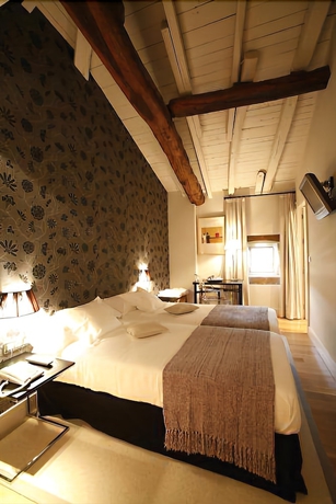 Imagen de la habitación del Hotel Palacio Muñatones. Foto 11