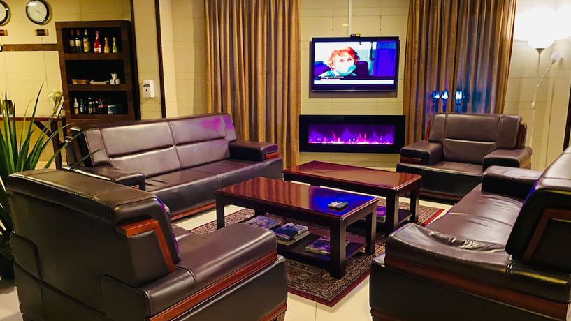 Imagen de los interiores del Hotel Palacio, Paramaribo. Foto 18