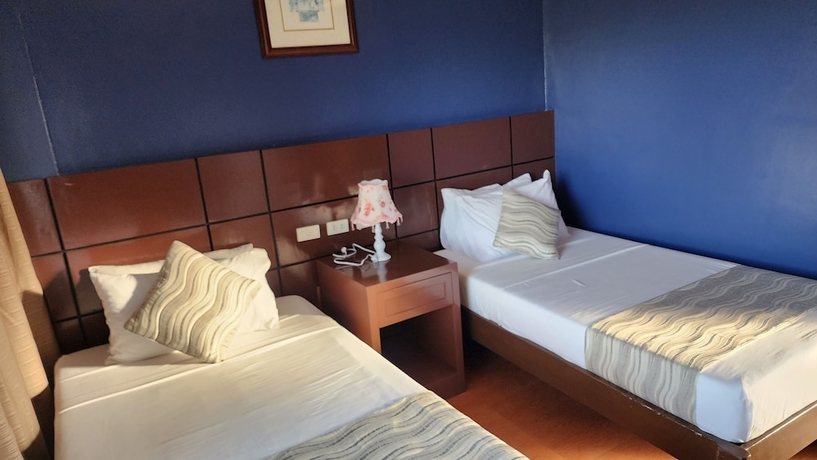 Imagen de la habitación del Hotel Palacio, Tiniguiban. Foto 8