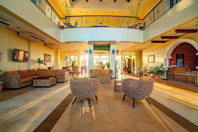 Imagen de los interiores del Hotel Palacio, Tiniguiban. Foto 12