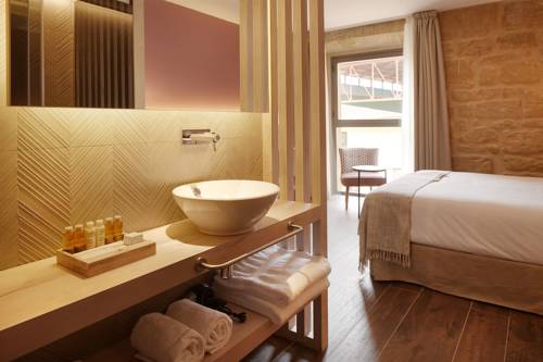 Imagen de la habitación del Hotel Palacio Tondon, La Rioja Brinas. Foto 4