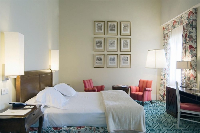 Imagen de la habitación del Hotel Palacio Urgoiti. Foto 8