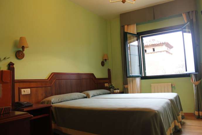 Imagen de la habitación del Hotel Palacio de Fiame. Foto 4