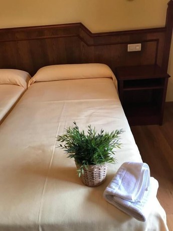 Imagen de la habitación del Hotel Palacio de Fiame. Foto 6