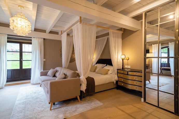 Imagen de la habitación del Hotel Palacio de Luko. Foto 17