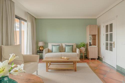 Imagen de la habitación del Hotel Palacio de Sancti Petri, a Gran Meli&aacute; Hotel. Foto 3