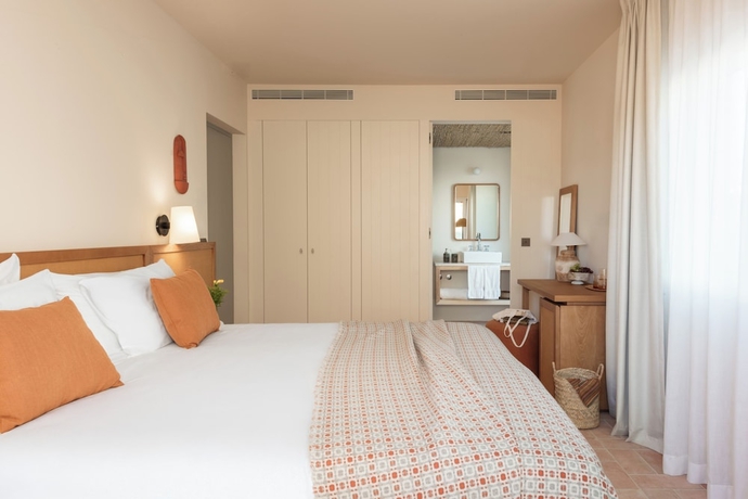Imagen de la habitación del Hotel Palacio de Tavira. Foto 11