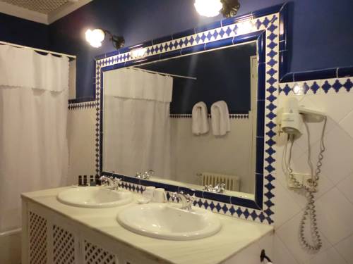 Imagen de la habitación del Hotel Palacio de la Rambla. Foto 3