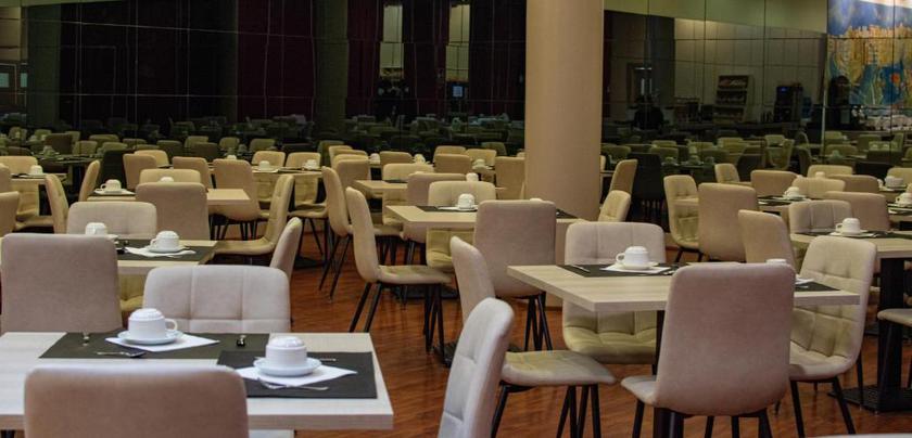 Imagen del bar/restaurante del Hotel Palacio del Mar. Foto 2