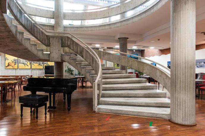 Imagen de los interiores del Hotel Palacio del Mar. Foto 35