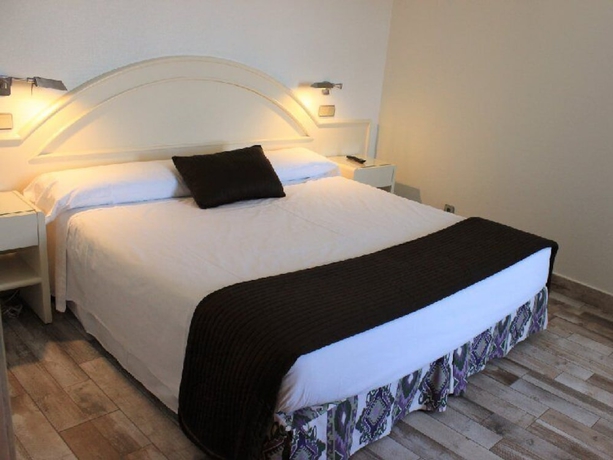 Imagen de la habitación del Hotel Palacio del Mar. Foto 4