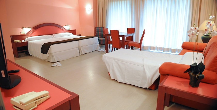 Imagen de la habitación del Hotel Palacio del Mar. Foto 12