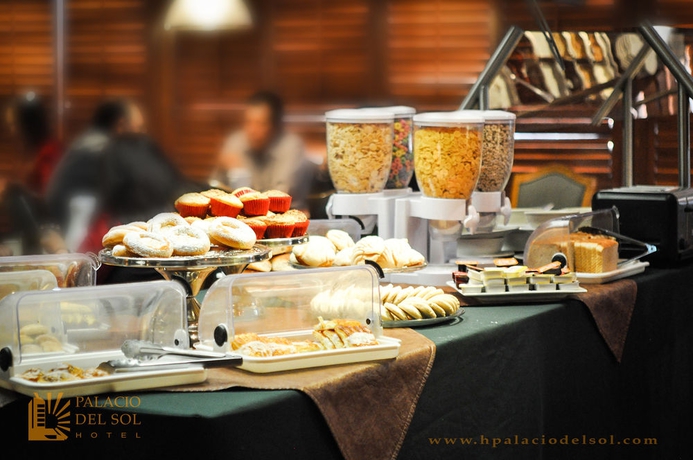 Imagen del bar/restaurante del Hotel Palacio del Sol. Foto 2