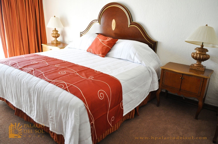 Imagen de la habitación del Hotel Palacio del Sol. Foto 6