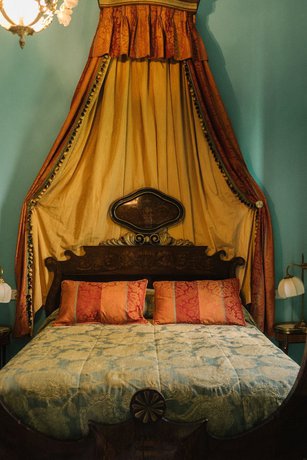 Imagen de la habitación del Hotel Palacio del Virrey Laserna. Foto 6