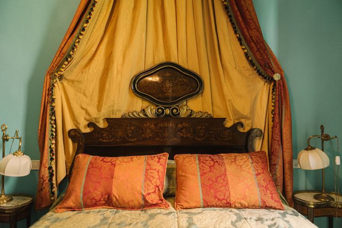 Imagen de la habitación del Hotel Palacio del Virrey Laserna. Foto 9