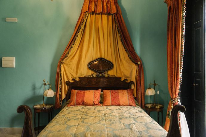 Imagen de la habitación del Hotel Palacio del Virrey Laserna. Foto 12