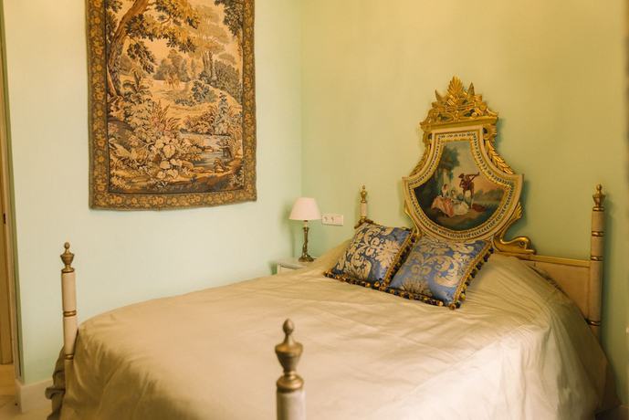 Imagen de la habitación del Hotel Palacio del Virrey Laserna. Foto 15